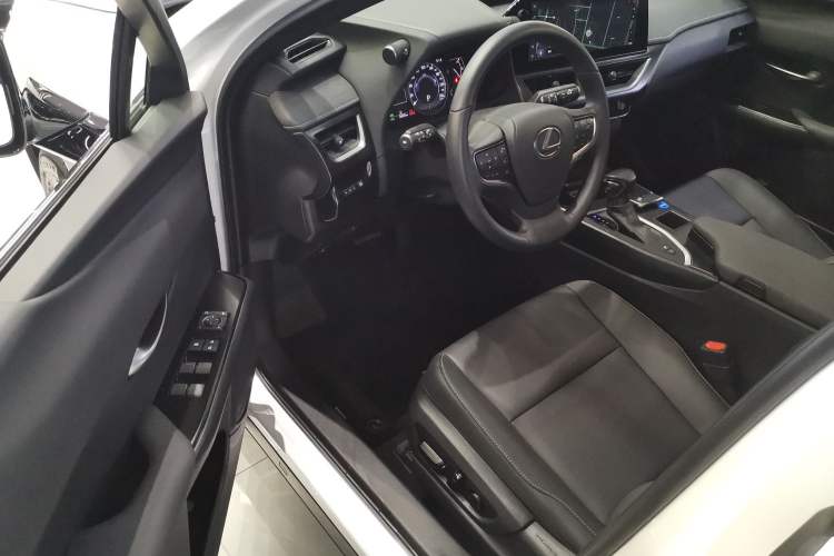 Used Lexus UX 2022 260h Explore-Edition Driver Seat