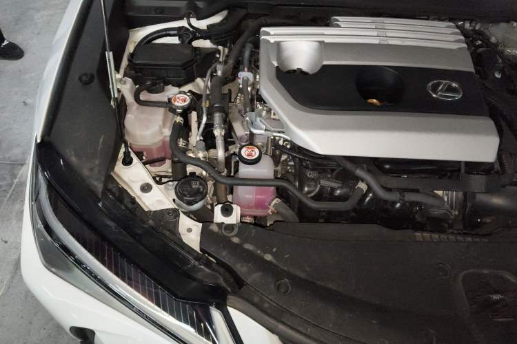 Used Lexus UX 2022 260h Explore-Cool Edition Engine Bay Right