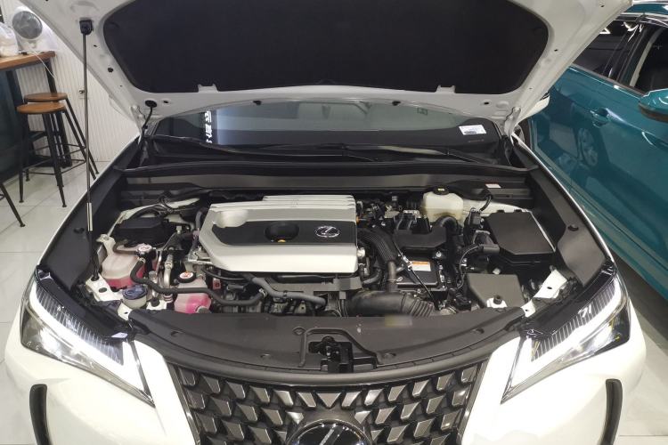 Used Lexus UX 2022 260h Explore-Edition Engine Bay