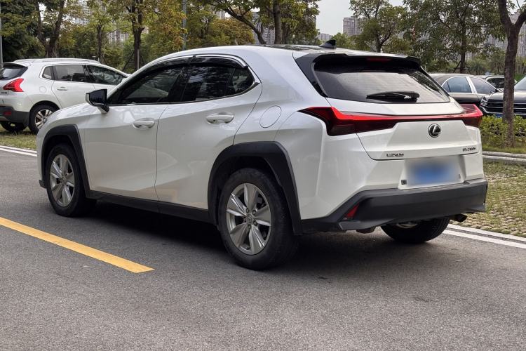 Used Lexus UX 2022 260h Explore-Cool Edition Exterior 2