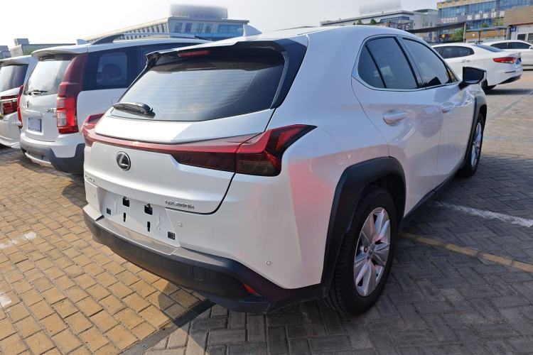 Used Lexus UX 2022 260h Explore-Cool Edition Exterior 3