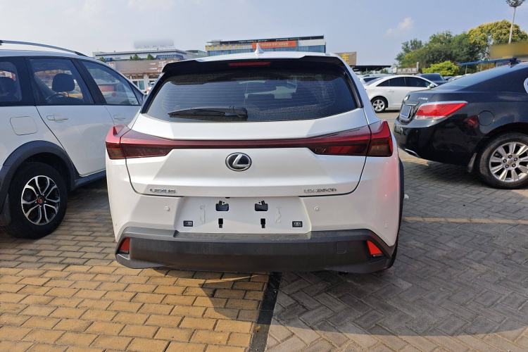 Used Lexus UX 2022 260h Explore-Cool Edition Exterior 4