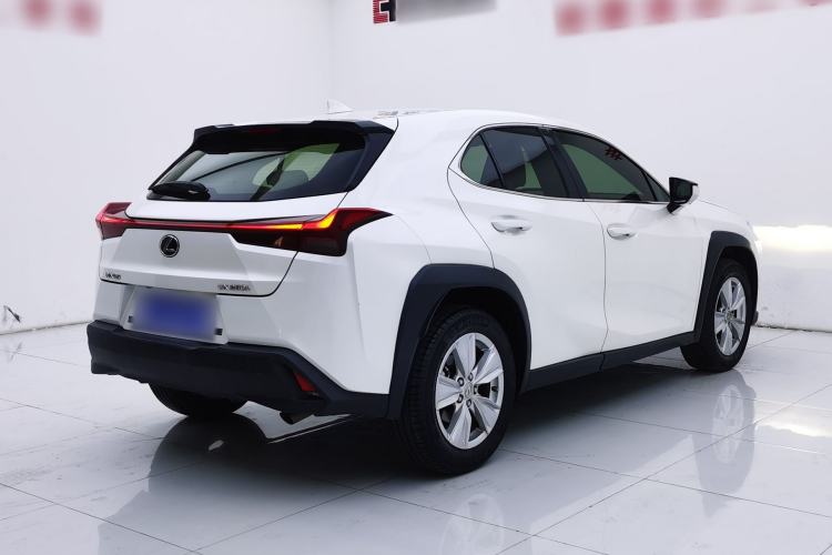 Used Lexus UX 2022 260h Explore Edition Exterior 5