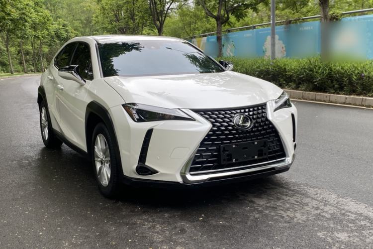 Used Lexus UX 2022 260h Explore-Edition Exterior 6