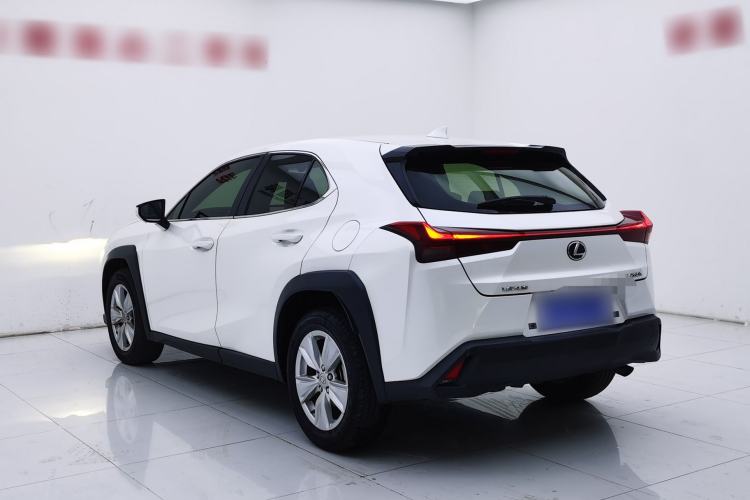 Used Lexus UX 2022 260h Explore Edition Exterior 7