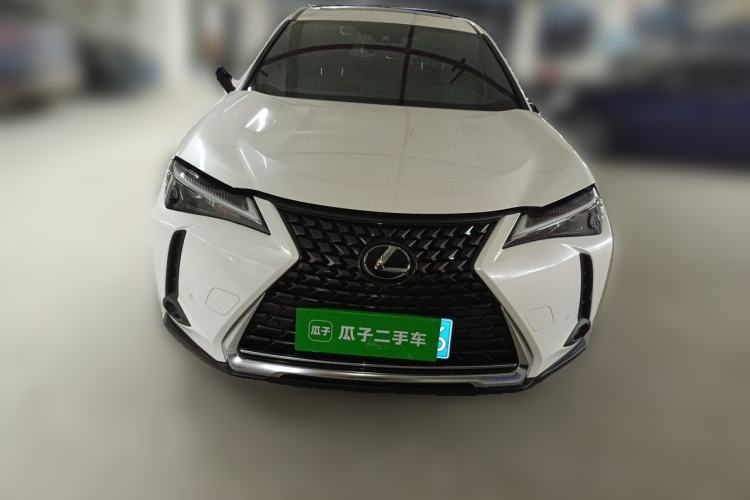 Used Lexus UX 2022 260h Explore-Edition Front