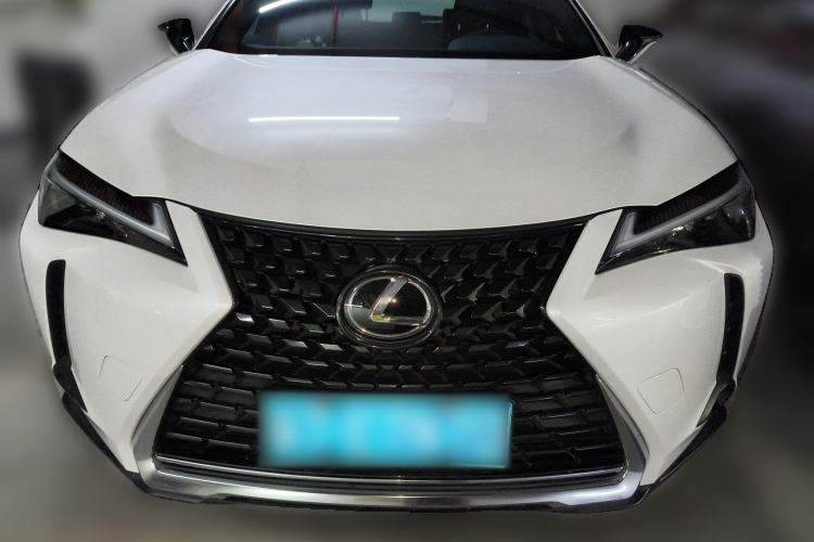 Used Lexus UX 2022 260h Explore-Cool Edition Front