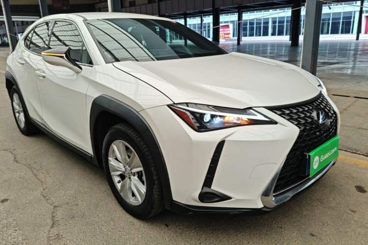 Used Lexus UX 2022 260h Explore Edition Front Right 45 Deg