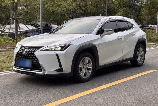 Used Lexus UX 2022 260h Explore-Cool Edition