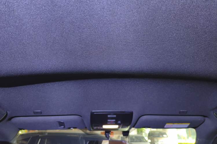 Used Lexus UX 2022 260h Explore-Cool Edition Headliner