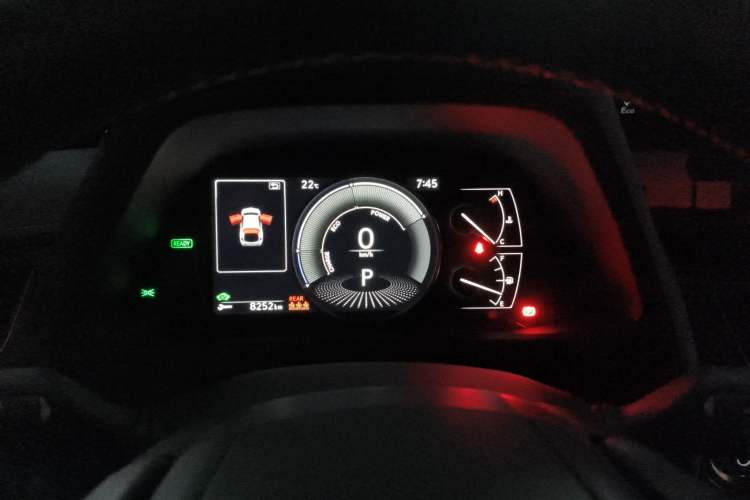 Used Lexus UX 2022 260h Explore-Cool Edition Instrument Cluster