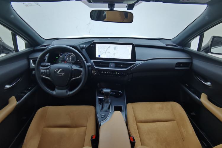 Used Lexus UX 2022 260h Explore Edition Interior 2