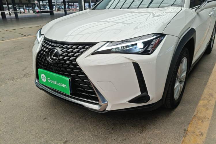 Used Lexus UX 2022 260h Explore Edition Left Front Headlight