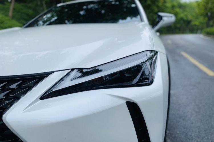 Used Lexus UX 2022 260h Explore-Edition Left Front Headlight