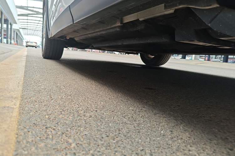 Used Lexus UX 2022 260h Explore Edition Left Side Sill