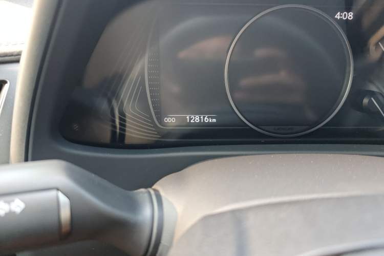 Used Lexus UX 2022 260h Explore-Cool Edition Odometer Close Up