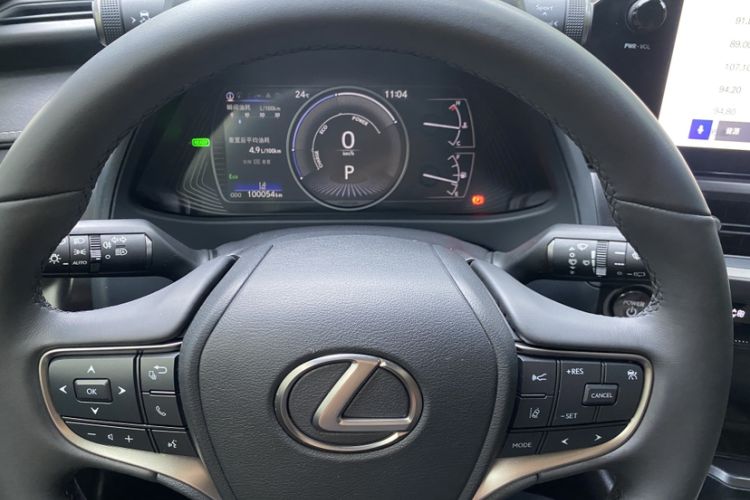 Used Lexus UX 2022 260h Explore-Edition Odometer Close Up