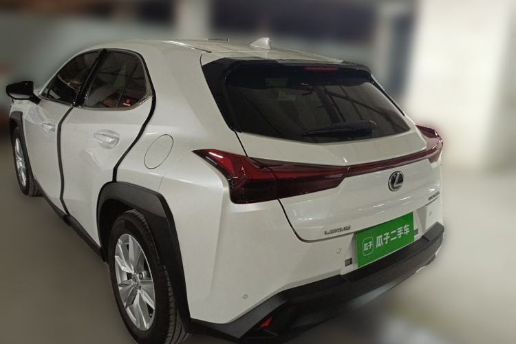 Used Lexus UX 2022 260h Explore-Edition Rear Left 45 Deg