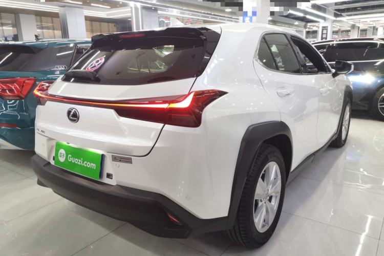 Used Lexus UX 2022 260h Explore-Edition Rear Right 45 Deg