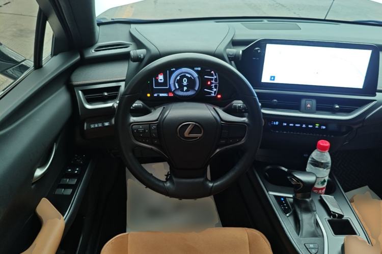 Used Lexus UX 2022 260h Explore Edition Steering Wheel