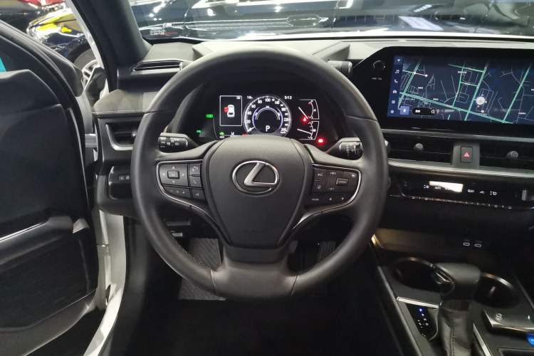 Used Lexus UX 2022 260h Explore-Edition Steering Wheel