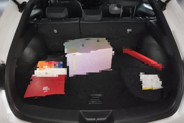 Used Lexus UX 2022 260h Explore-Cool Edition Trunk