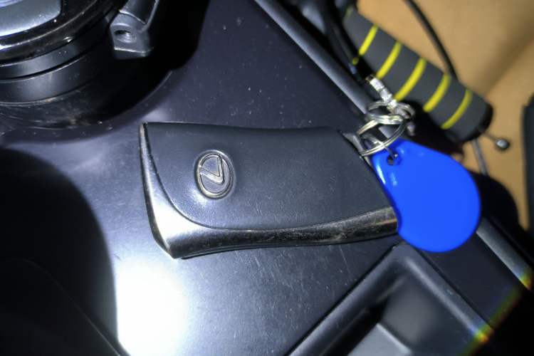 Used Lexus UX 2022 260h Explore Edition Vehicle Key