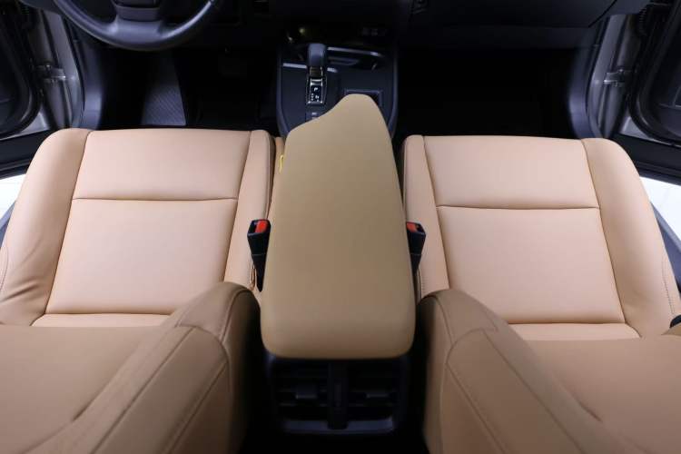 Used Lexus UX 2024 300h Adventure Edition Interior 5