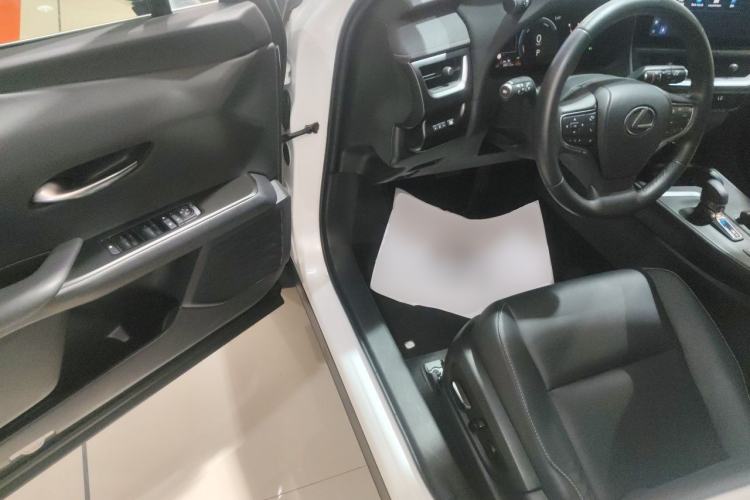 Used Lexus UX 2024 300h Adventure Edition Driver Seat