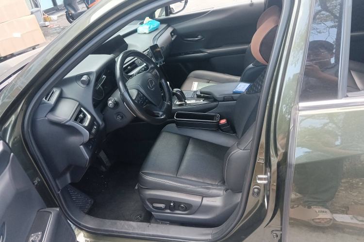 Used Lexus UX New Energy 2020 300e Pure·Joy Edition Left Front Seat