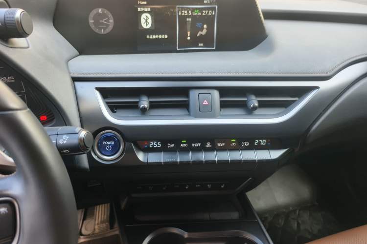 Used Lexus UX New Energy 2020 300e Pure·Joy Edition Audio And AC Panel