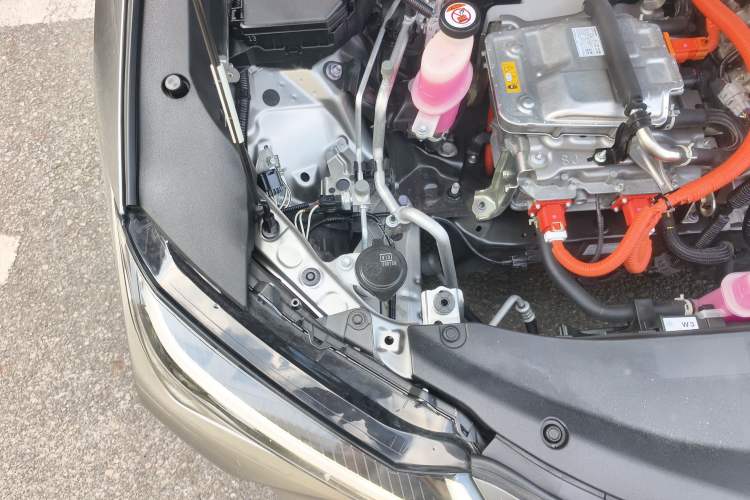 Used Lexus UX New Energy 2020 300e Pure·Joy Edition Engine Bay Right