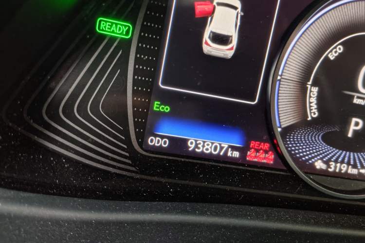 Used Lexus UX New Energy 2020 300e Pure·Joy Edition Odometer Close Up