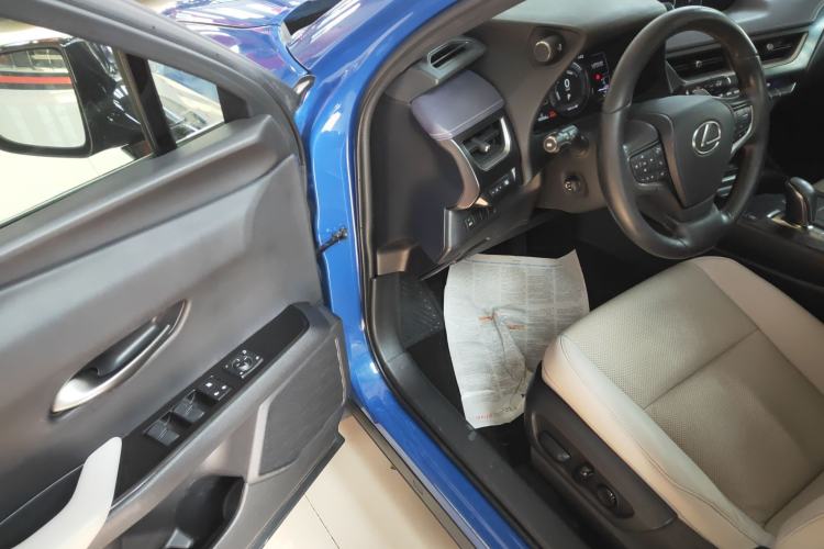 Used Lexus UX New Energy 2020 300e Pure·Joy Edition Driver Seat