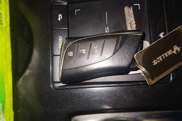 Used Lexus UX New Energy 2020 300e Pure·Joy Edition Vehicle Key