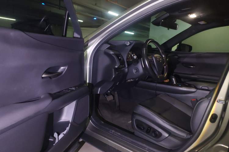 Used Lexus UX New Energy 2020 300e Pure·Joy Edition Driver Seat