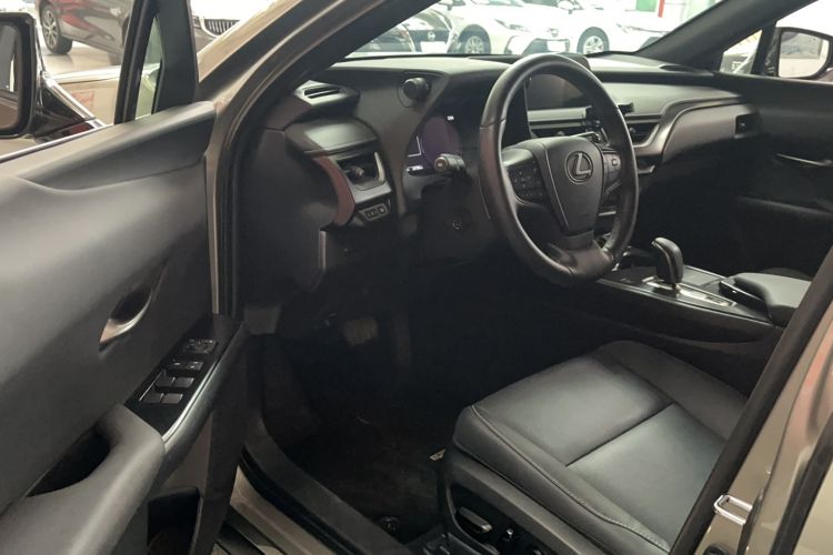Used Lexus UX New Energy 2020 300e Pure·Joy Edition Interior 2