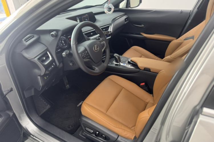 Used Lexus UX New Energy 2020 300e Pure·Enjoy Edition Interior 3