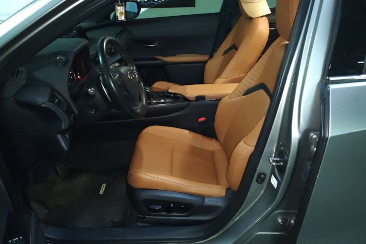 Used Lexus UX New Energy 2020 300e Pure·Enjoy Edition Left Front Seat
