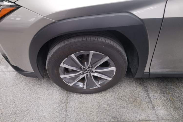 Used Lexus UX New Energy 2020 300e Pure·Joy Edition Left Front Wheel Hub