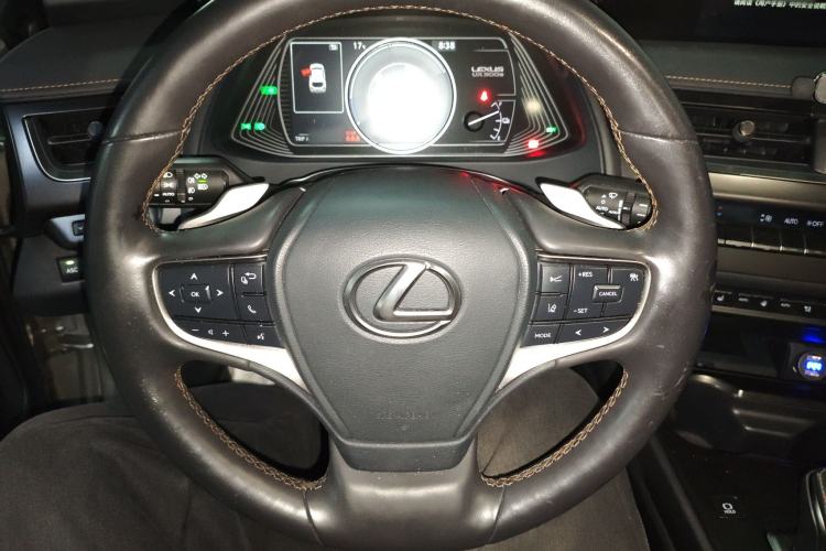 Used Lexus UX New Energy 2020 300e Pure·Enjoy Edition Steering Wheel