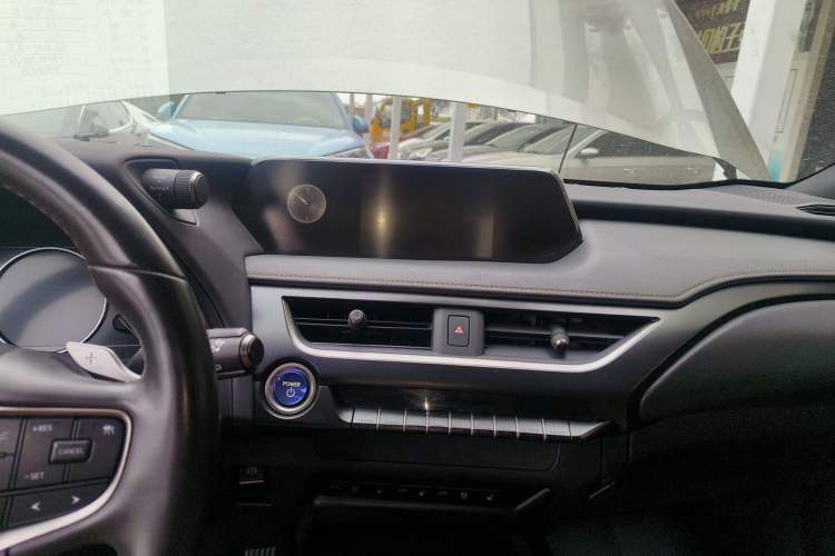 Used Lexus UX New Energy 2020 300e Pure·Joy Edition Audio And AC Panel