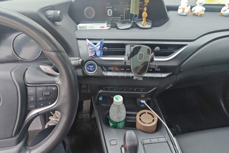 Used Lexus UX New Energy 2020 300e Pure·Joy Edition Audio And AC Panel