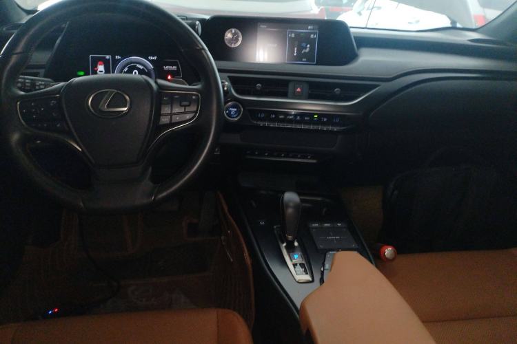 Used Lexus UX New Energy 2020 300e Pure·Joy Edition Center Console