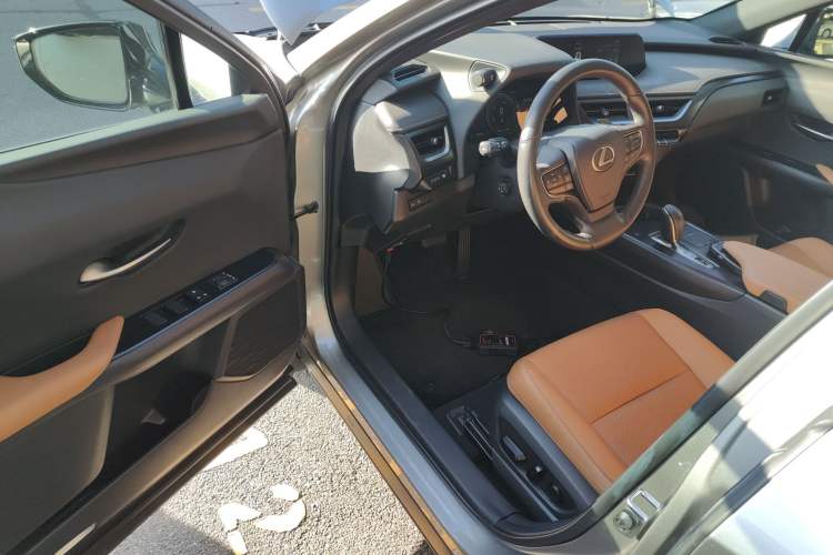 Used Lexus UX New Energy 2020 300e Pure·Enjoy Edition Driver Seat