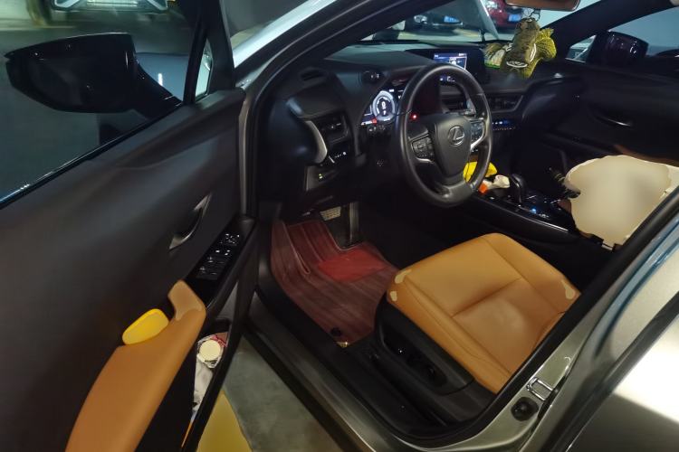 Used Lexus UX New Energy 2020 300e Pure·Joy Edition Driver Seat