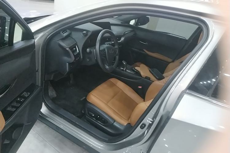 Used Lexus UX New Energy 2020 300e Pure·Joy Edition Driver Seat