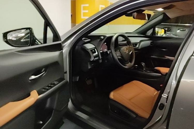 Used Lexus UX New Energy 2020 300e Pure·Enjoy Edition Driver Seat