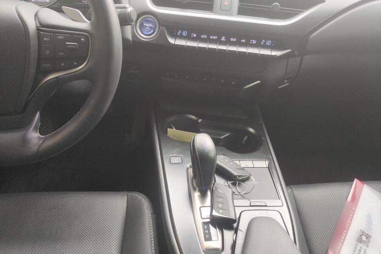 Used Lexus UX New Energy 2020 300e Pure·Joy Edition Gear Lever