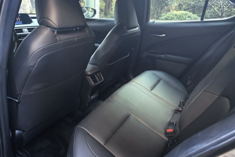 Used Lexus UX New Energy 2020 300e Pure·Joy Edition Interior 2